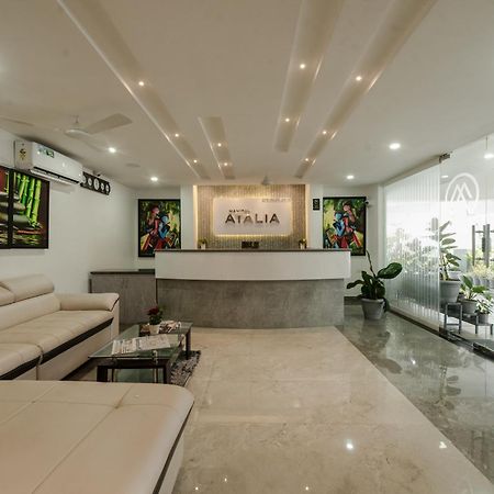 Manipal Atalia Service Apartments Екстер'єр фото