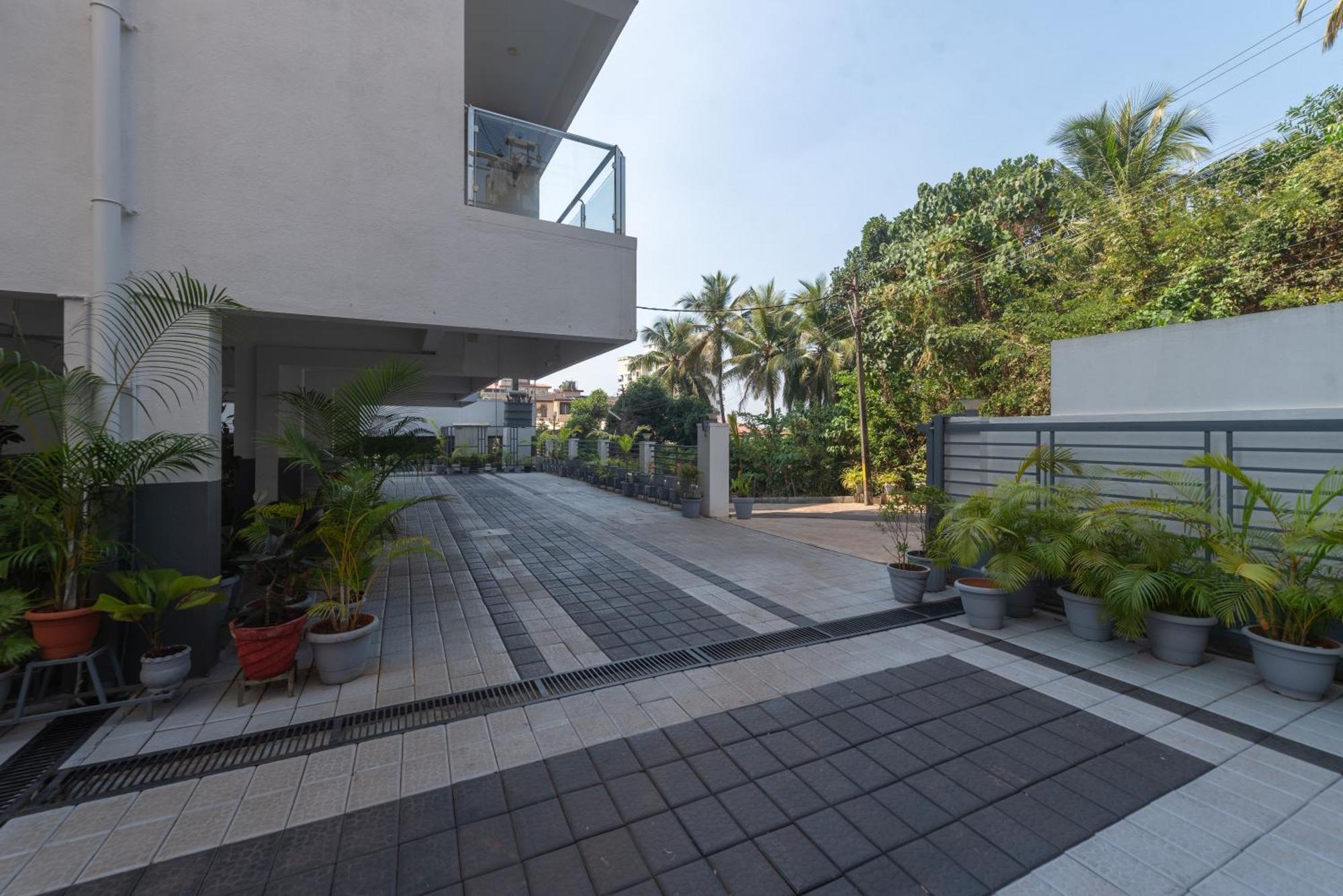 Manipal Atalia Service Apartments Екстер'єр фото