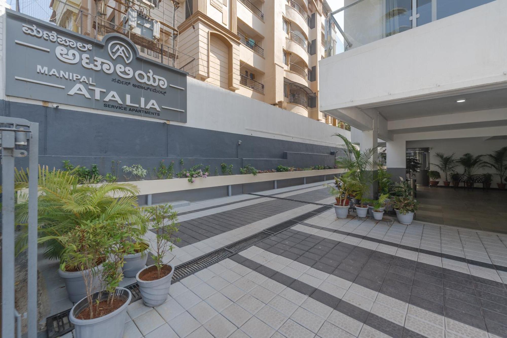 Manipal Atalia Service Apartments Екстер'єр фото