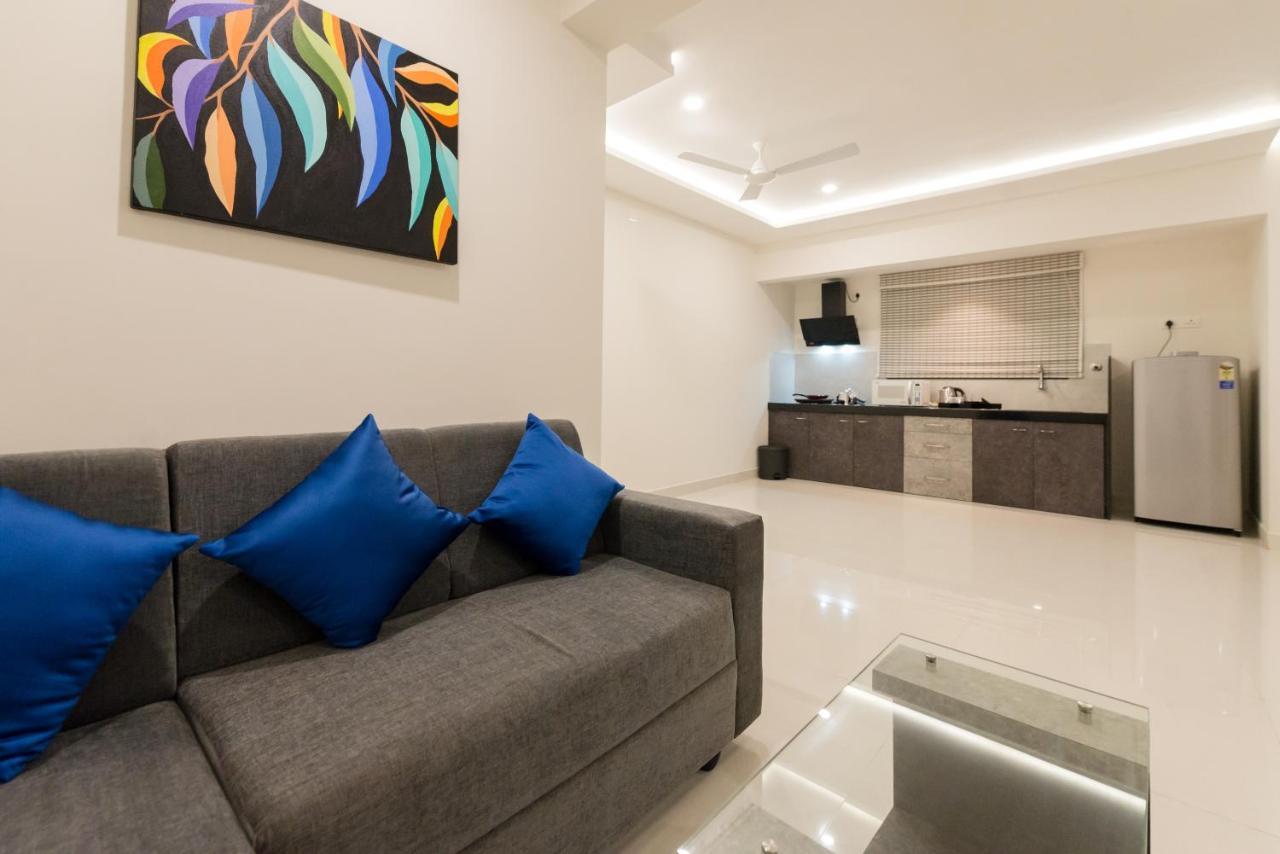 Manipal Atalia Service Apartments Екстер'єр фото